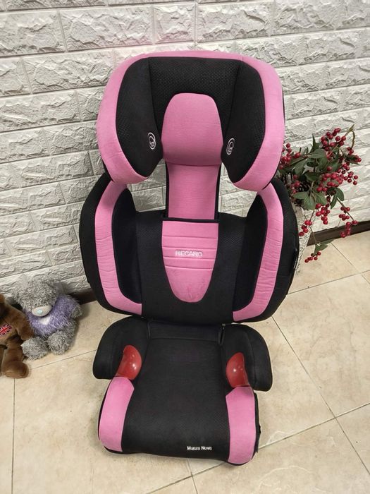 Автокрісло Recaro Monza Nova 2 Seatfix Група 2/3 (15-36 кг) бустер
