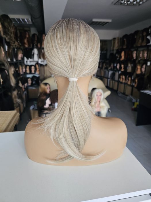 Tupet topper jasny beżowy blond z odrostem Paris 50 cm naturalny efekt