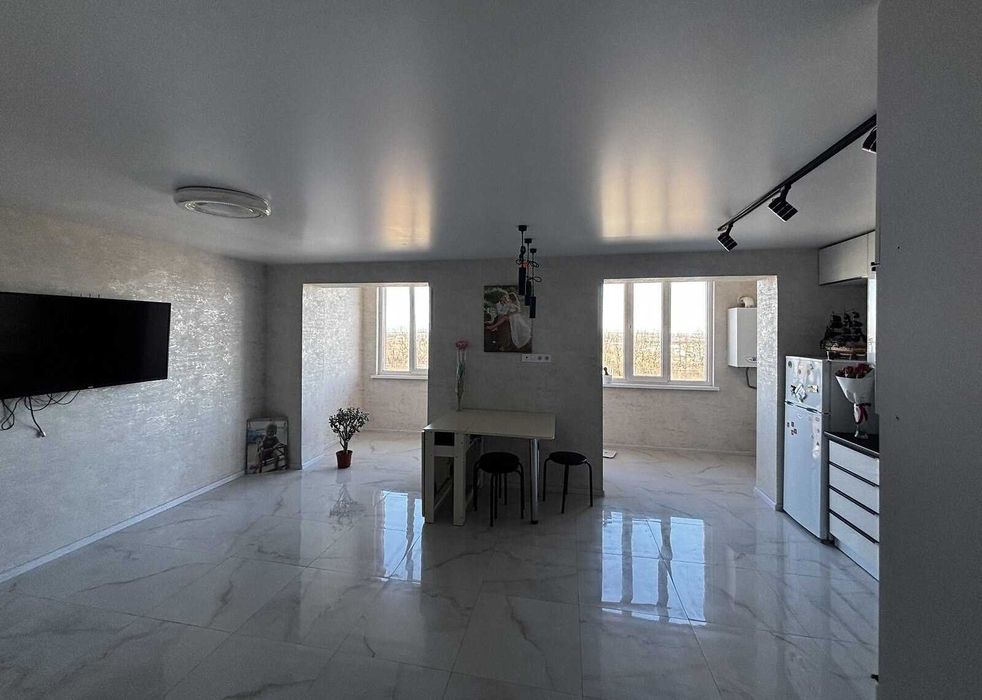 Продається 2к квартира в ЖК Сімейний Comft.