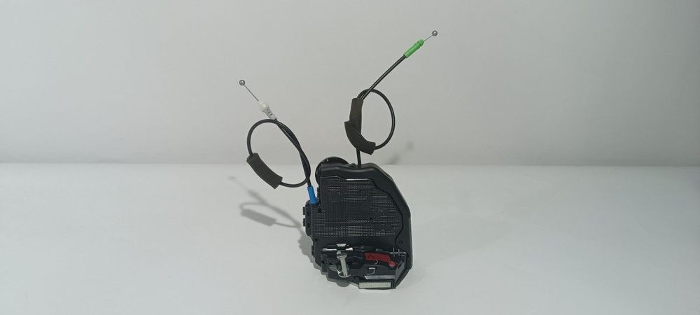 FECHADURA PORTA TRASEIRA ESQUERDA TOYOTA COROLLA (E21) HYBRID ACTIVE