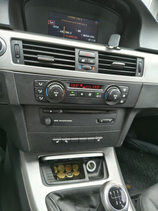 Bmw 320i em bom estado, gasolina 150cv e91