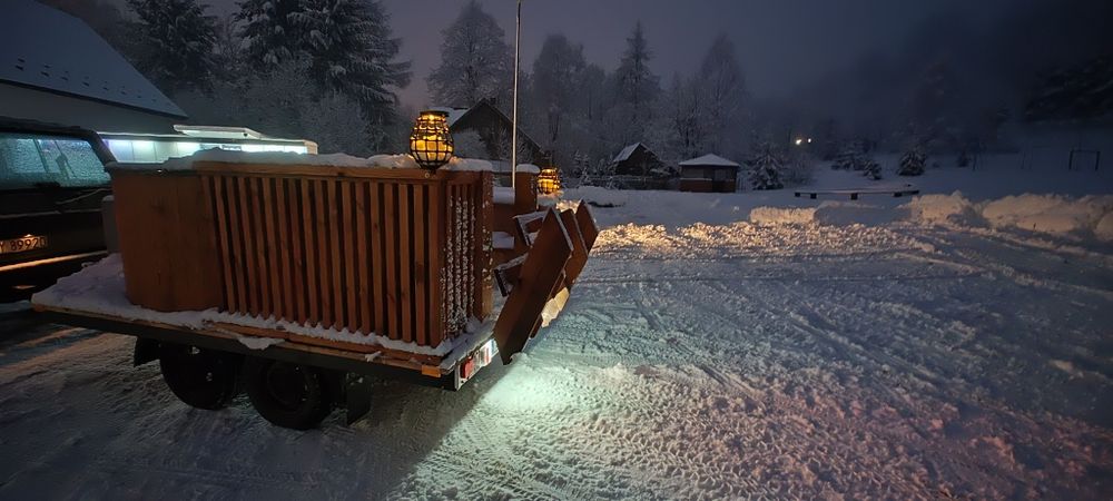 Mobilna balia jacuzzi mobilne na przyczepie ,  Sauna na wynajem