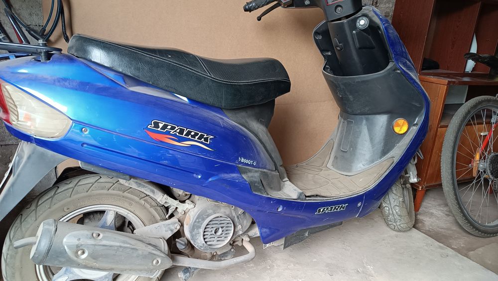 Скутер Spark YB 50 QT