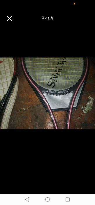 Raquetes  10€ cada.