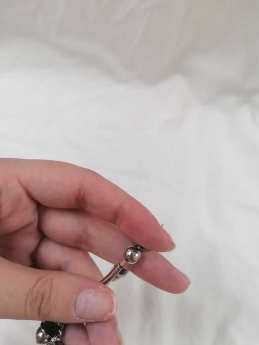 Pulseira Prateada com Pendentes