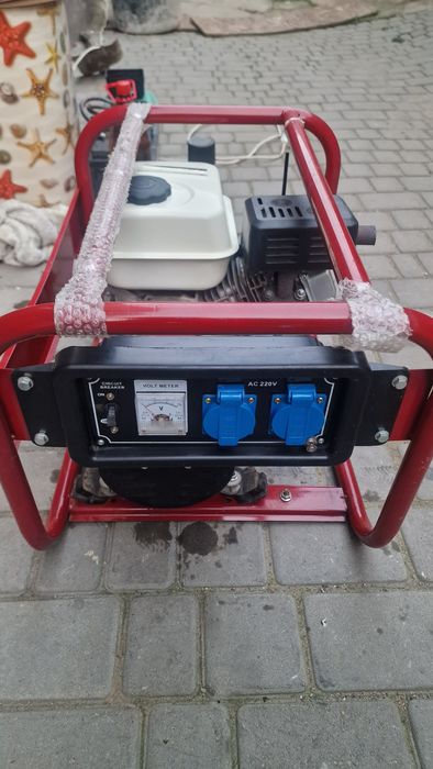 Генератор хонда 3.2 квт отработал до 40 мото часов