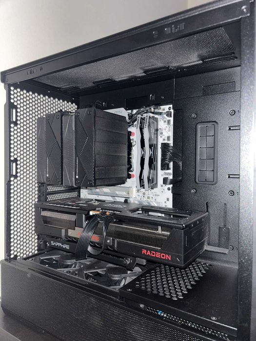 Pc Gaming | Ryzen 7 9800X3D + RX 9700 XT - Computador