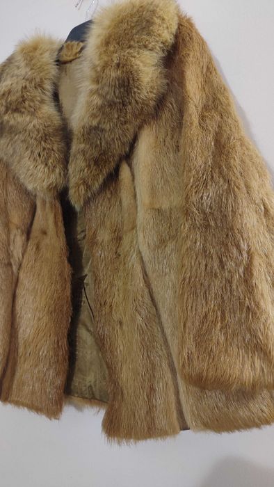 Шуба лисиця полушубок з натурального хутра
