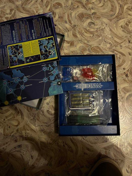 Настільна гра "Pandemic" (Пандемія)