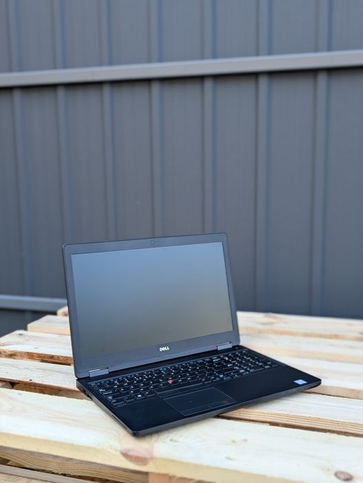 Ноутбук DELL Latitude 5580/15.6/i5-6/8/256/FHD/IPS/Бюджетний.Надійний