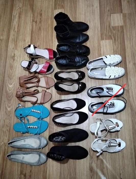 Продам жіноче взуття на сезон літо/осінь