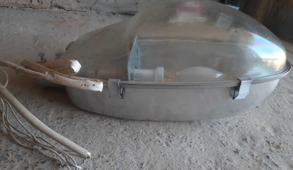 Вуличний світильник ВАТРА