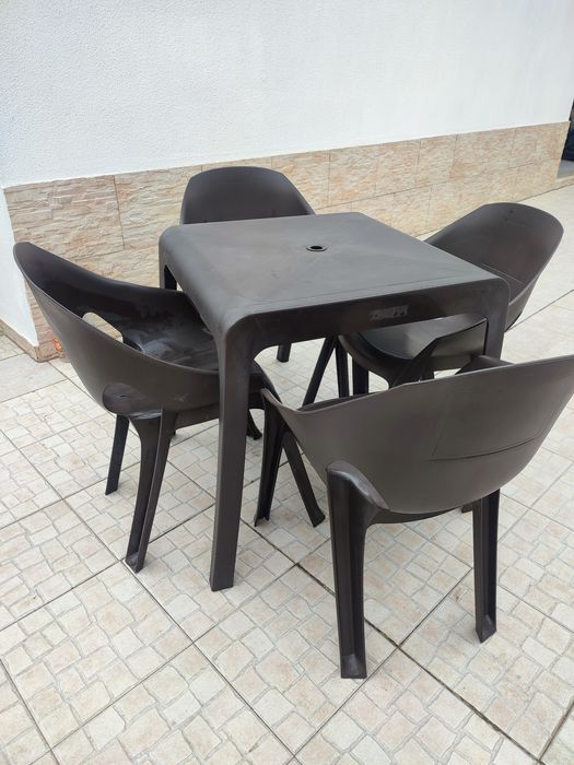 Mesas e Cadeiras de Jardim64285608980994122