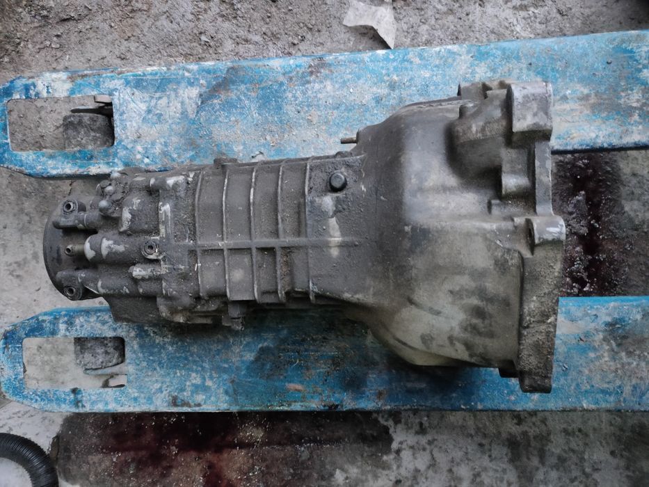 Коробка Getrag 260 BMW 3 E30 Е28 Е34 Е23 Е24 МКПП 2600127090 260.0.127