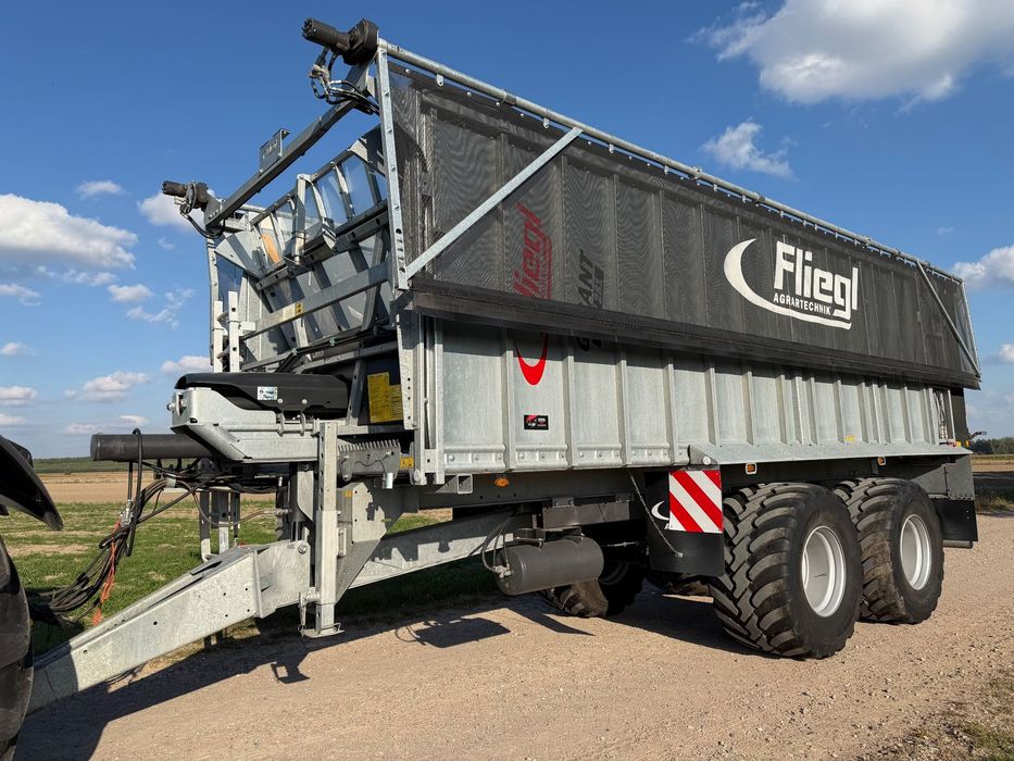 Fliegl ASW 281  przyczepa objętościowa