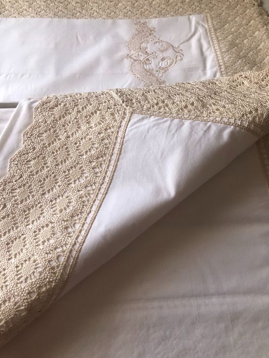 Double Bed Sheet Set64286136517123125