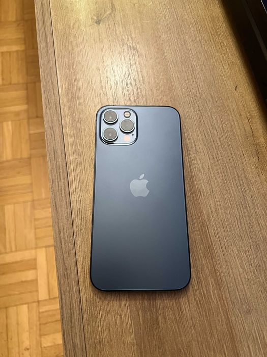 iPhone 12 Pro Max w idealnym stanie
