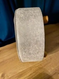 Elegancka pufa HomeYou, siedzisko