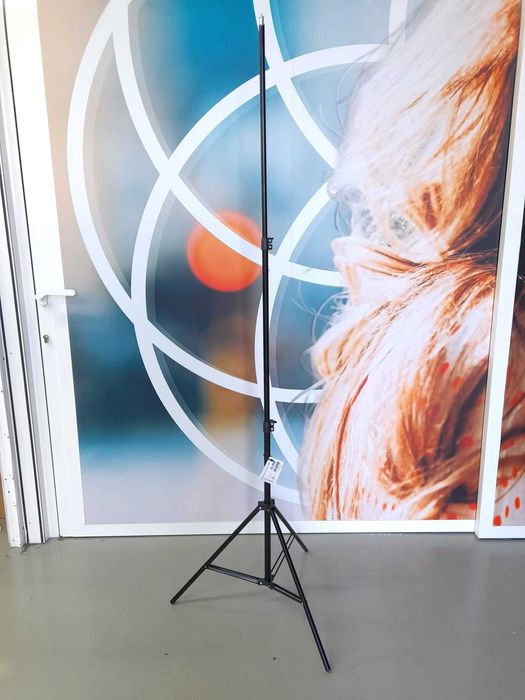 Tripé para Iluminação, Fotografia ou Gravação de 2,10 Metros64729406182019121