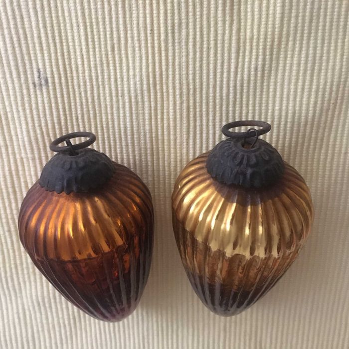 Pinhas em vidro,travessa Capodimonte