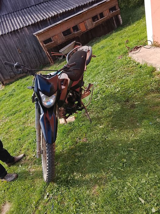 Продам корча Шинерай 6с