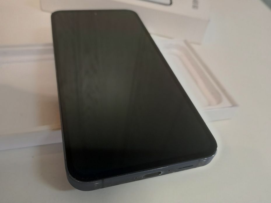 Samsung Galaxy A55 5G, komplet,baz uszkodzeń