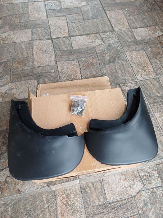 Бризговики на Ауді А6 С5 седан(задні)