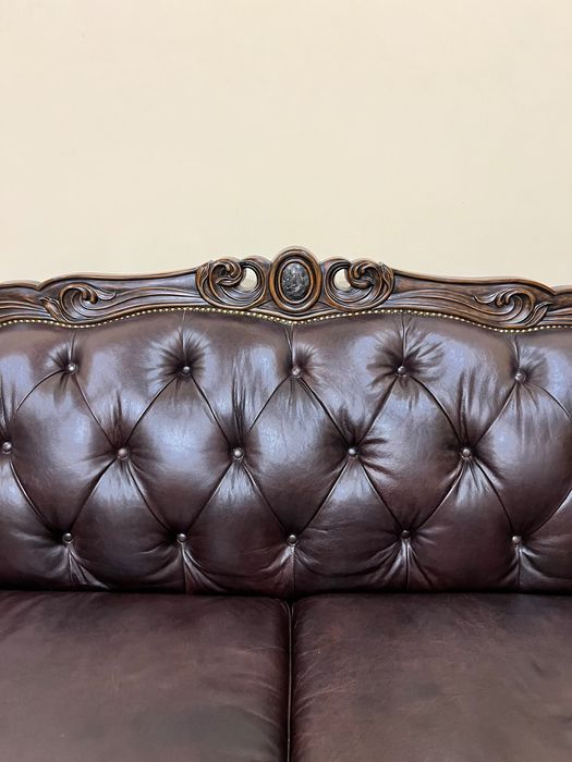 Шкіряний диван  виробник Таїланд