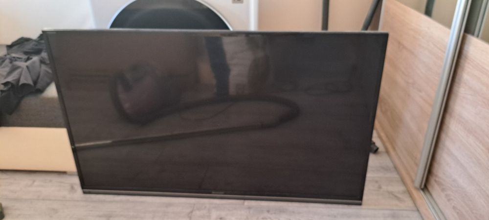Telewizor Sharp uszkodzony