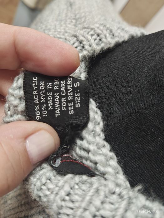 Sweter damski r. S