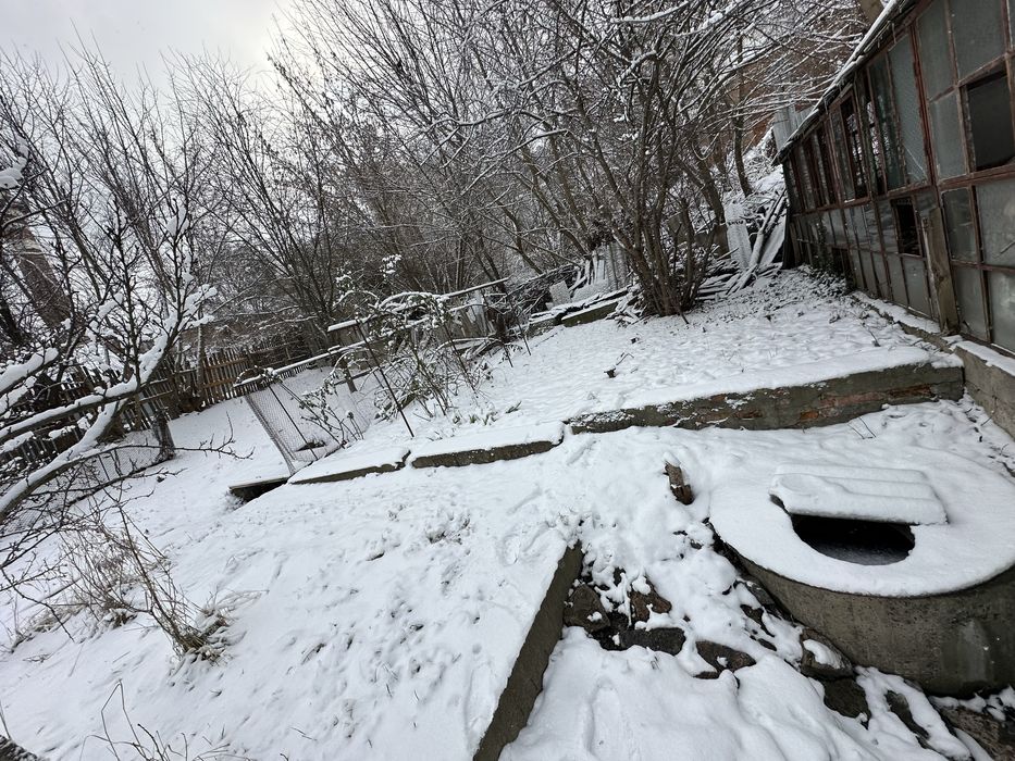 Продам участок дом 5 школа