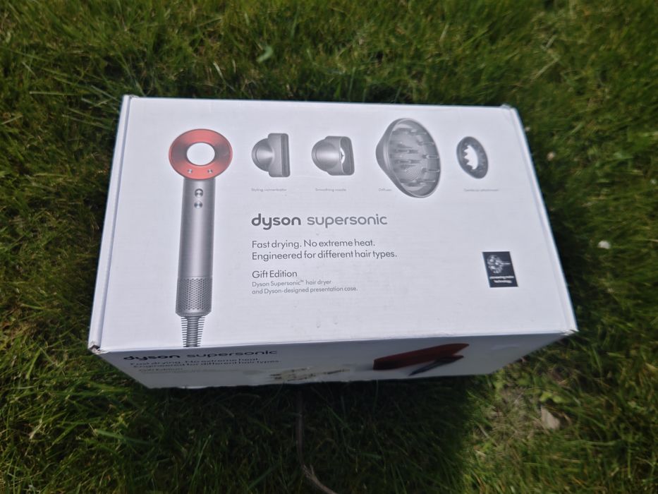 Фен Dyson Supersonic HD03 Gift Edition Red | Оригінал | Повний комплект