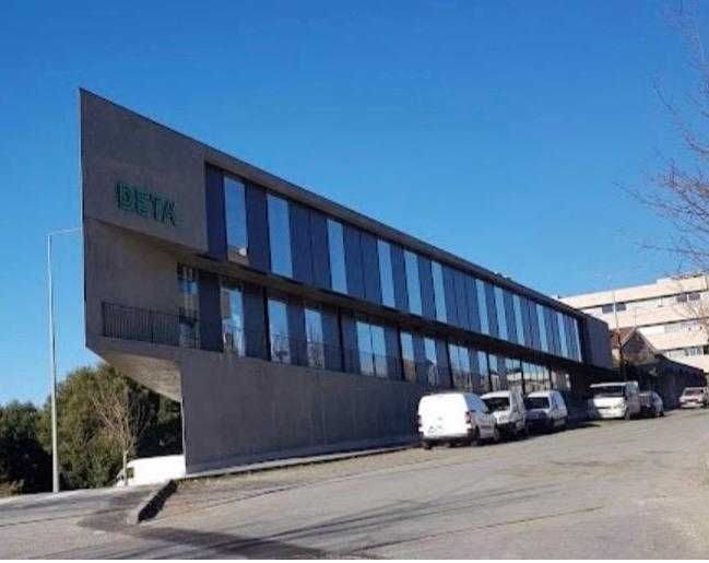 Espaço Multifuncional Para Aluguer Mensal — Guimarães