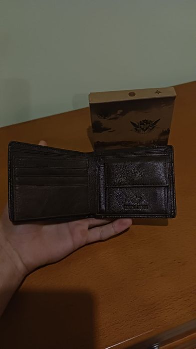Carteira castanho escuro!