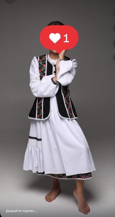 Платя вишиванка ,та жилетка