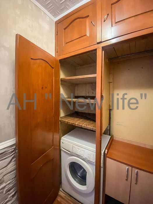 Продаж однокімнатої квартири. Район 7 школи.