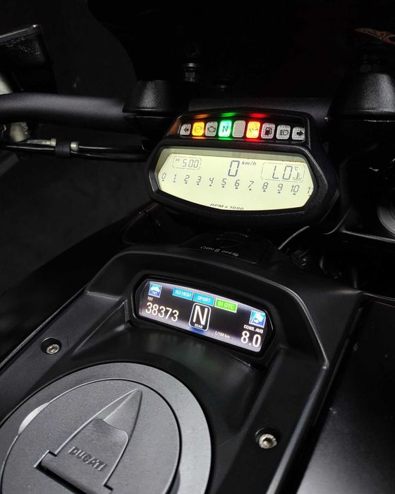 Ducati Diavel 1200 / 2013