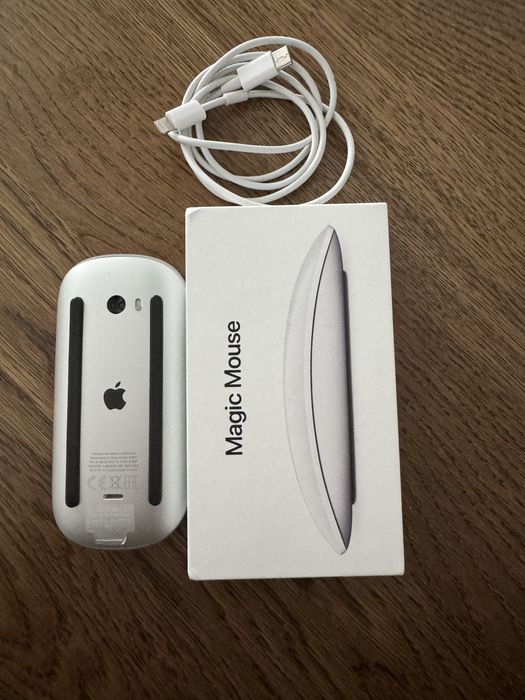 Magic Mouse da Apple em excelente estado.