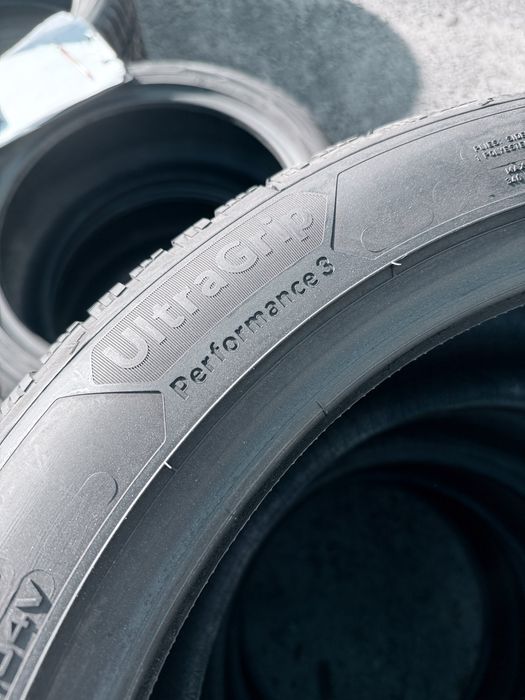 255 45 19 Goodyear Perfomance 3 95% 2024 Шини Зима