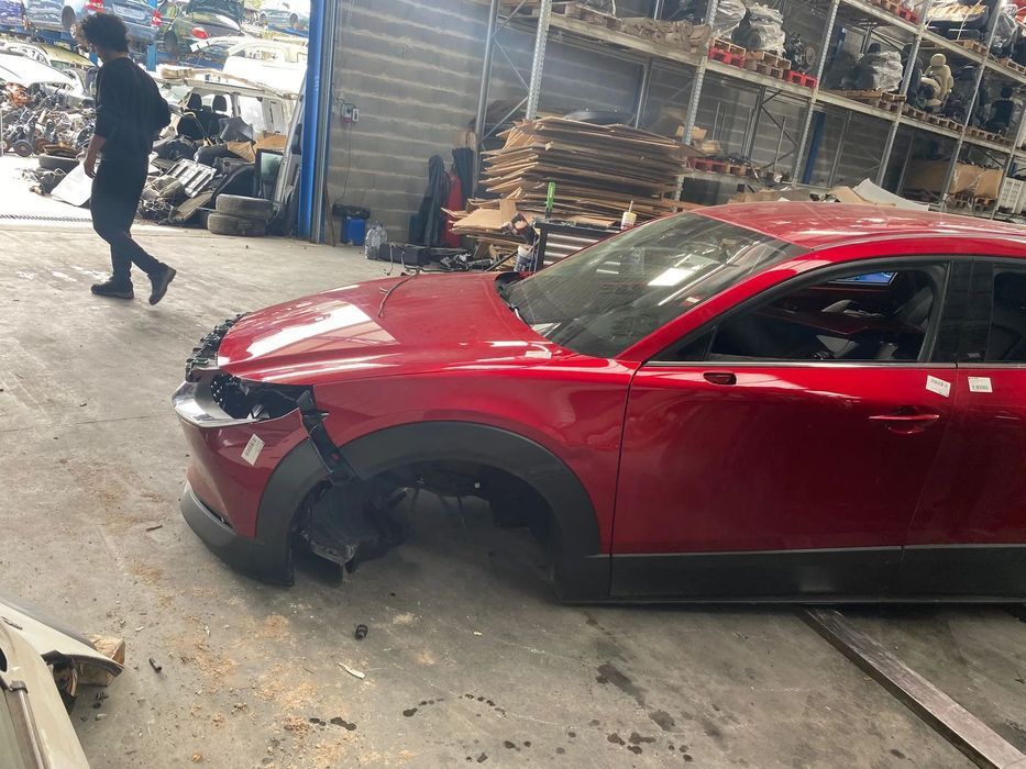 Peças Mazda CX-30 do ano 2021