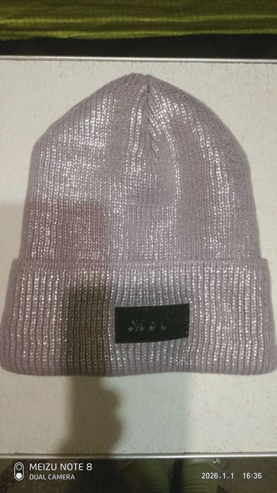 шапка зимова для дівчини