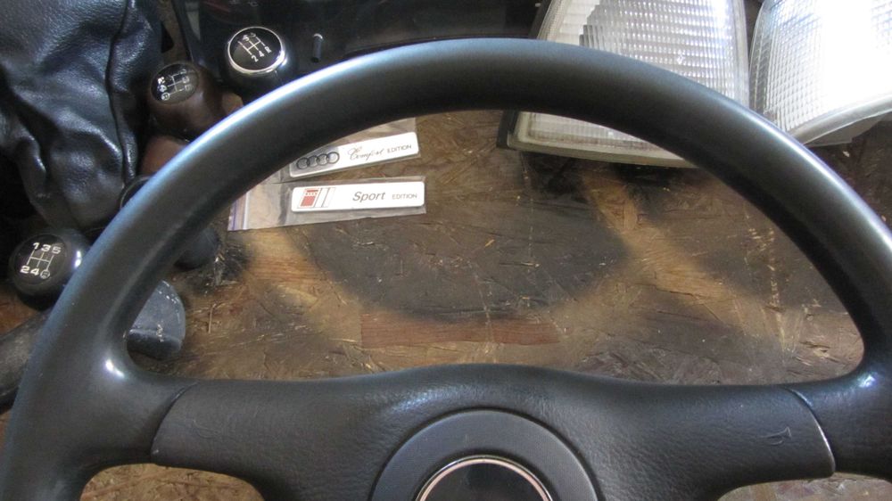 Руль Audi 80 B4.