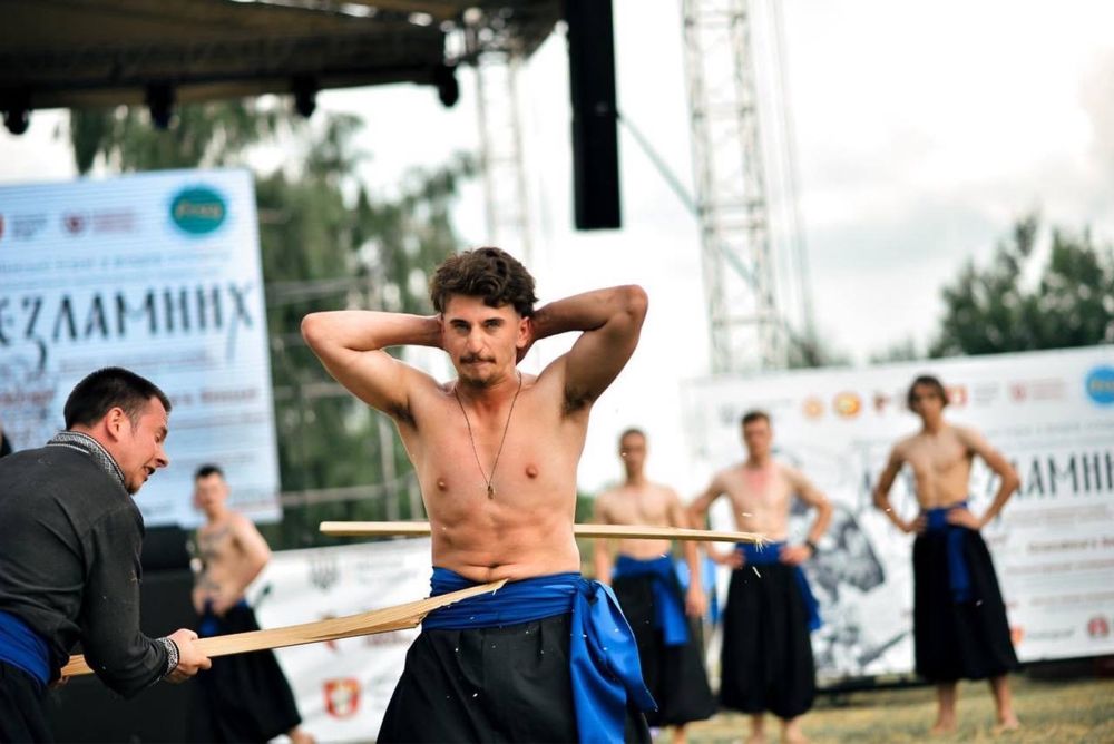 Театр козацького бою |Погодинна робота на заходах, зйомках, фотосесіях