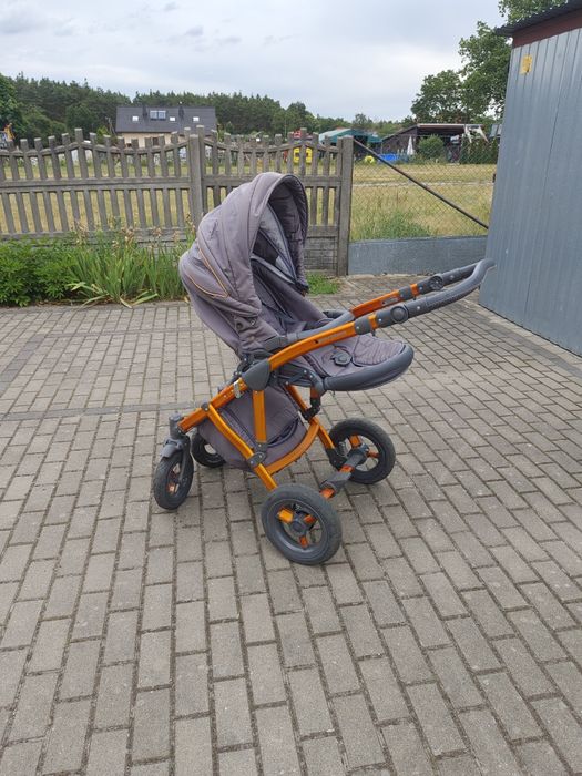 Wózek spacerowy dla dziecka
