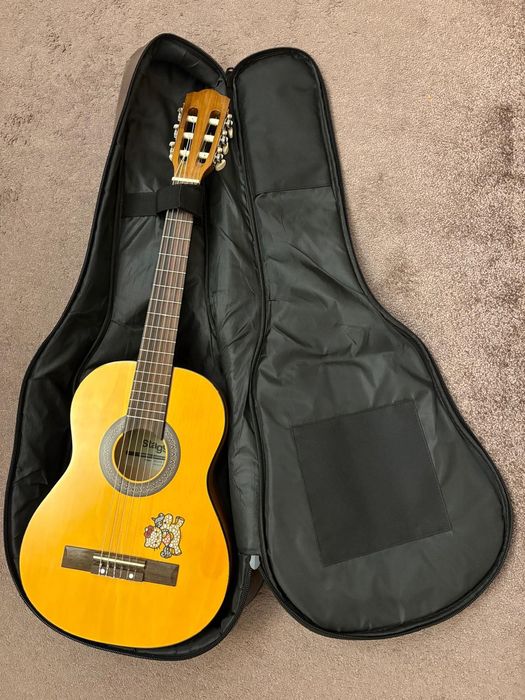 Gitara Stagg 1/2 z pokrowcem