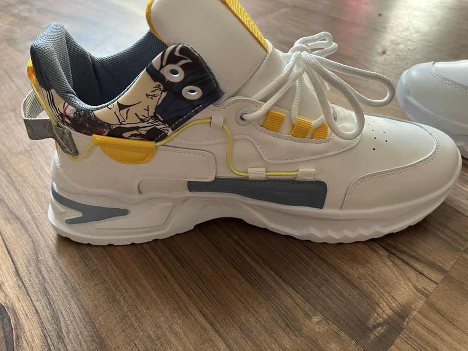 Продам красовки стелька 27 см