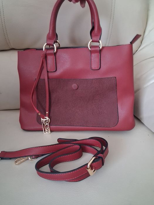 Bolsa de mulher nova