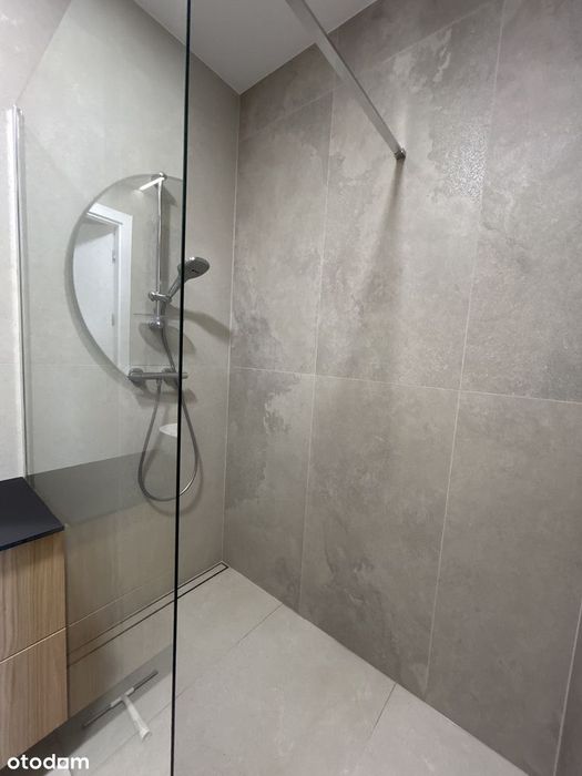 Mieszkanie w Gdańsku z balkonem i klimatyzacją – další