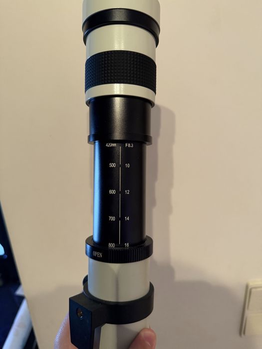 Lente teleobjetiva manual 420–800mm