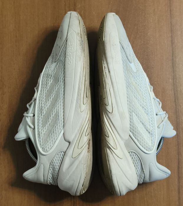 Кросівки чоловічі стильні Adidas Ozelia Adiprene Ozweego 43р